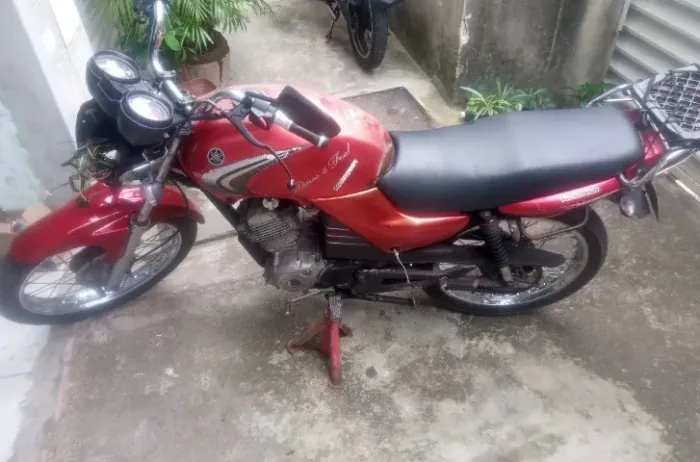 Moto ybr 125 
