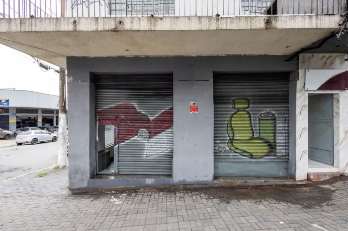 Loja na Avenida Marechal Tito, 4719 180 m²