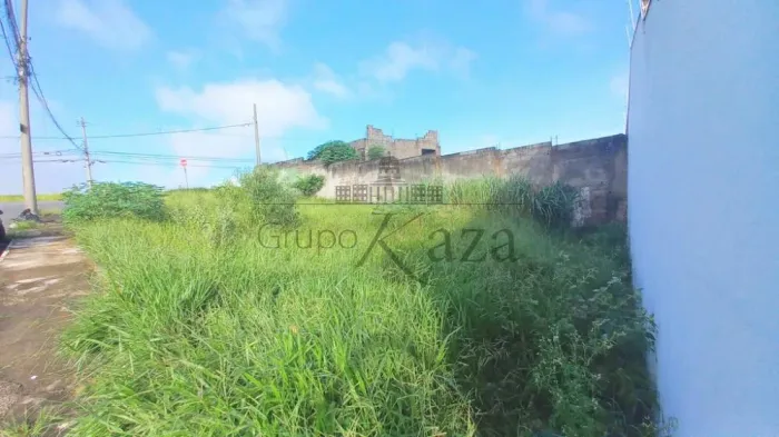 Terreno - Comercial - Residencial - Jardim San Rafael - 326,10m².