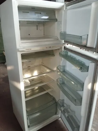 Geladeira usada