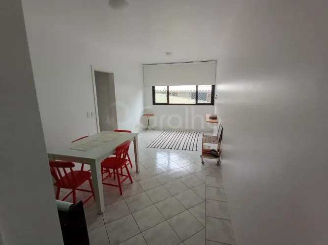 Apartamento de 2 quartos no bairro Agronômica, Florianópolis