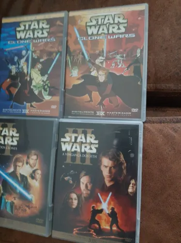 STAR WARS 4 DVDs