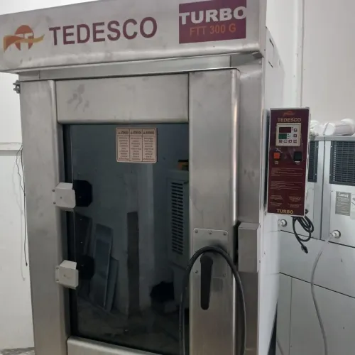 Forno turbo 10 esteiras A gás marca tedesco