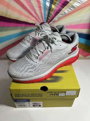 Skechers Go Run Ride 10
