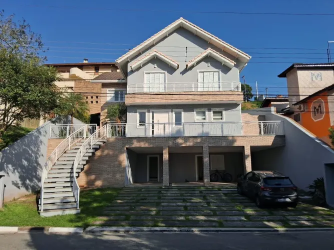 Casa no condomínio Hills lll em Arujá