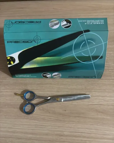 Tesoura de cortar cabelo (desfiar) 