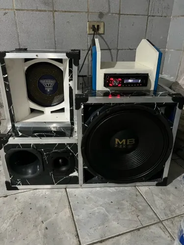 Vendo caixa trio