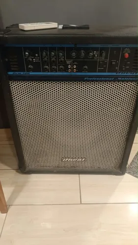 Vendo caixa amplificada oneal