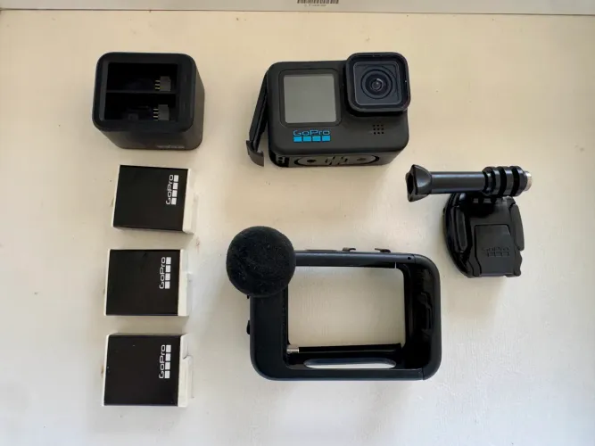 Gopro Hero 11 Black com Acessórios Vlog