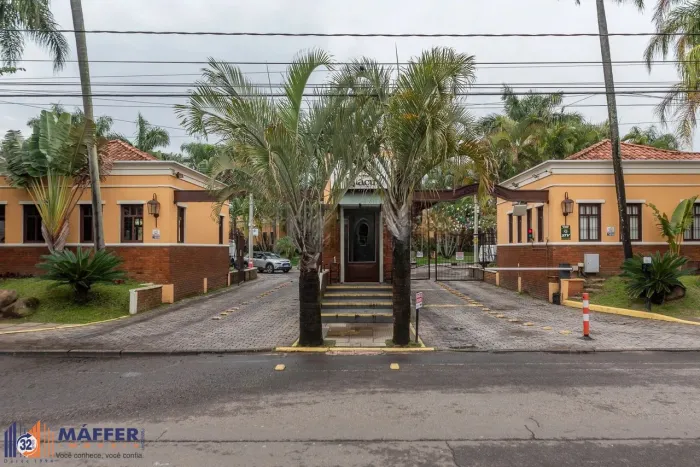 Lote/ Terreno no condominio Parque Iguaçu.