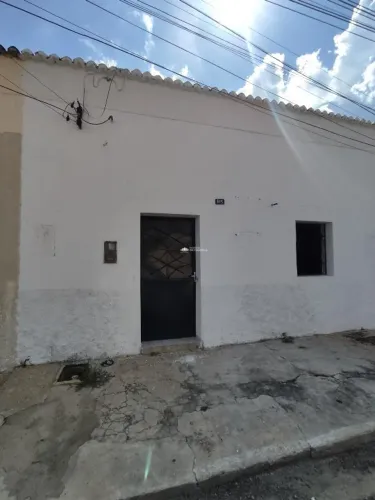 CASA RESIDENCIAL PARA ALUGAR NO BAIRRO CENTRO/N
