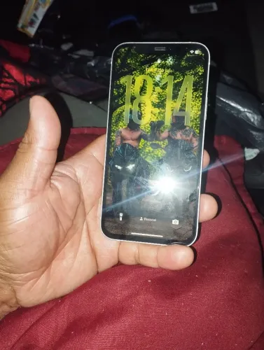 iPhone 12
