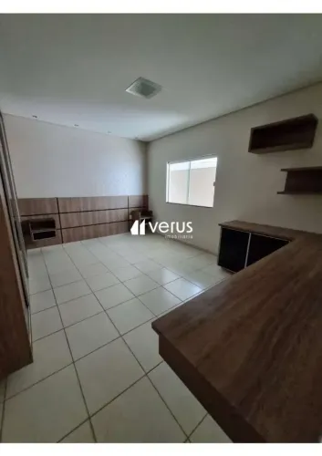 Casa à venda, 3 quartos, 4 vagas, CARAJAS - Uberlândia/MG
