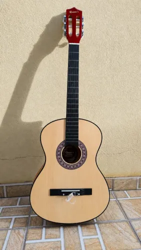 Violão Queen?s Acústicos - Muito Conservado