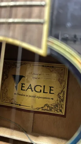 Violão Eagle elétrico