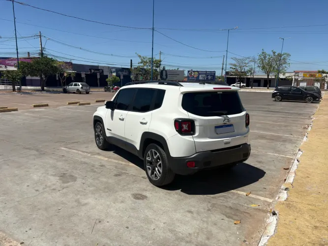 Jeep Renegade Longitude 1.8 4X2 Flex 16V Aut. 2020