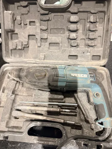 Vendo Martelete Perfurador/Rompedor SDS-Plus - WESCO WS3212K