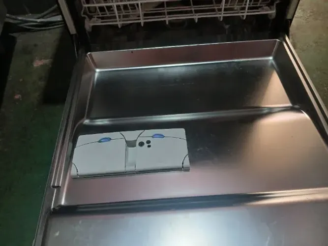 Máquina de lavar louça 