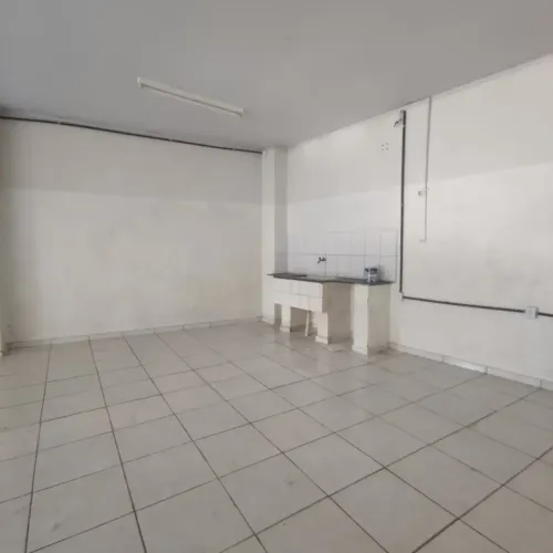 Ponto Comercial No Grã Duquesa