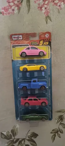 Carrinhos de ferro maisto