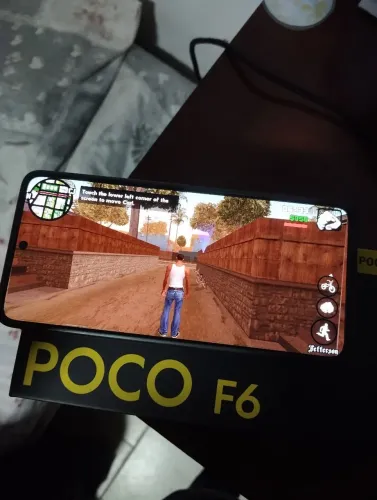 POCO F6 | 512GB | 12GB RAM (Ótimo estado)