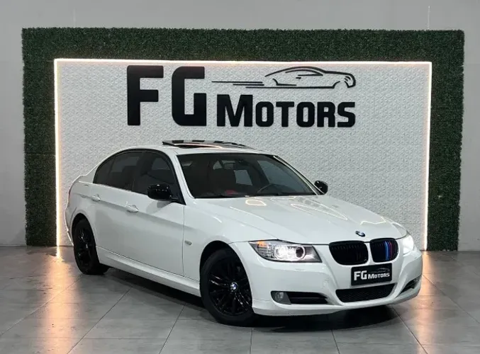 BMW 320I A 2010