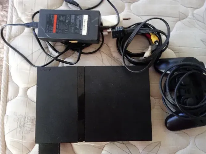 Video game ps2 100