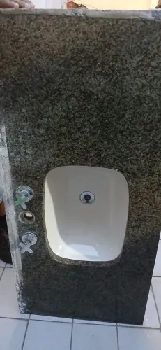 Pia de graniso para banheiro