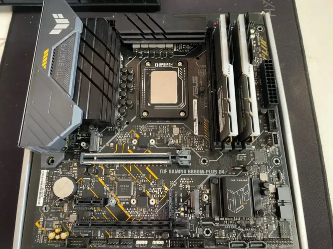 KIT UPGRADE ? i5-12400F + B660 + 16GB RGB