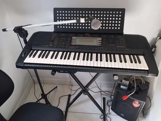 Teclado yamaha
