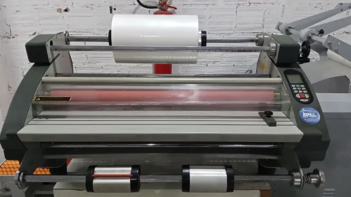 LAMINADORA BOPP QUENTE FRIO 68CM 