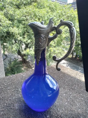 Anfhora. Antiga, em cristal e metal, azul Royal 