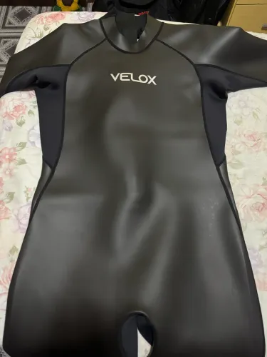 Roupa de borracha Natação - usada somente 1x 