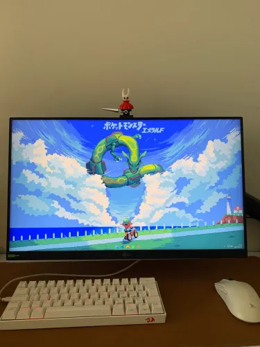 Monitor LG Ultragear 180hz 1ms - 1 ano de uso - impecável