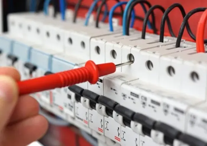 Eletricista Residencial e Comercial