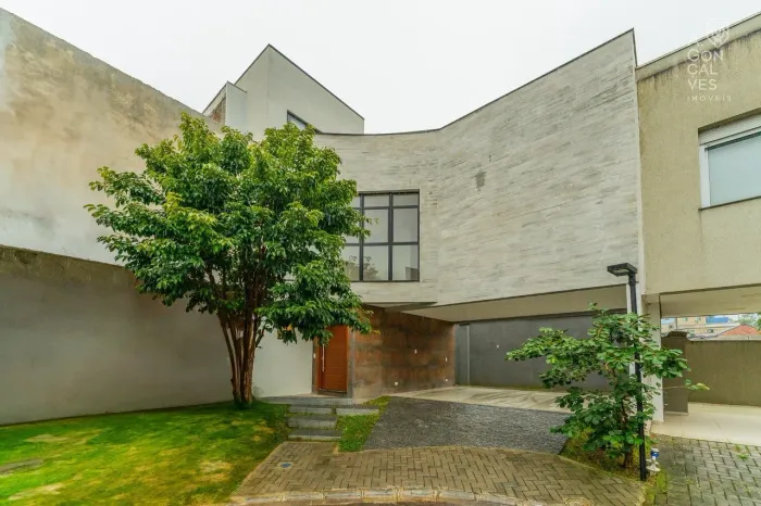 Casa em Condomínio No Vista Batel, 03 Dormitórios, Quintal, 03 Vagas, Campo Comprido
