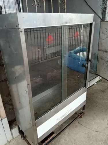 Máquina de assar frango