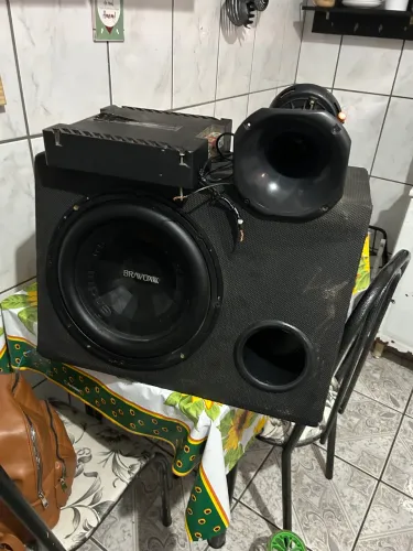 Sub 12 som automotivo