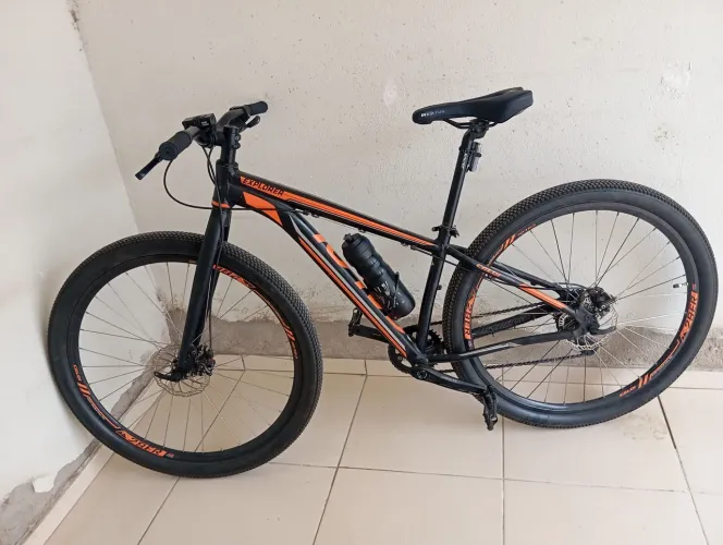 Bicicleta Caloi explore, toda revisada , só pegar e andar . ZAP *59