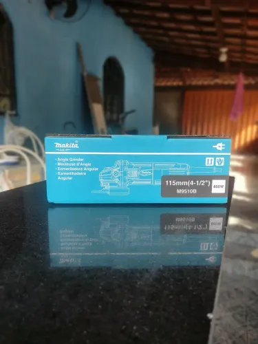 Esmerilhadeira Angular Makita M9510B 4-1/2" 850W 127V Nova Na Caixa!
