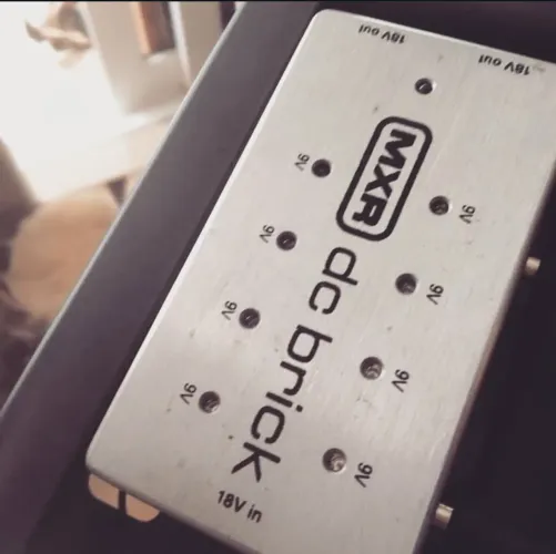 Fonte Mxr M237 Dc Brick 9v / 18v Para 10 Pedais