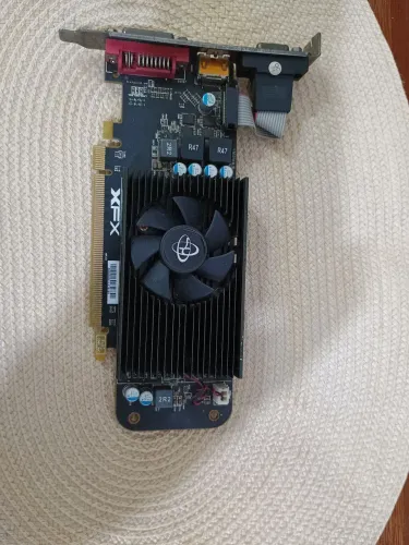 Placa de vídeo XFX