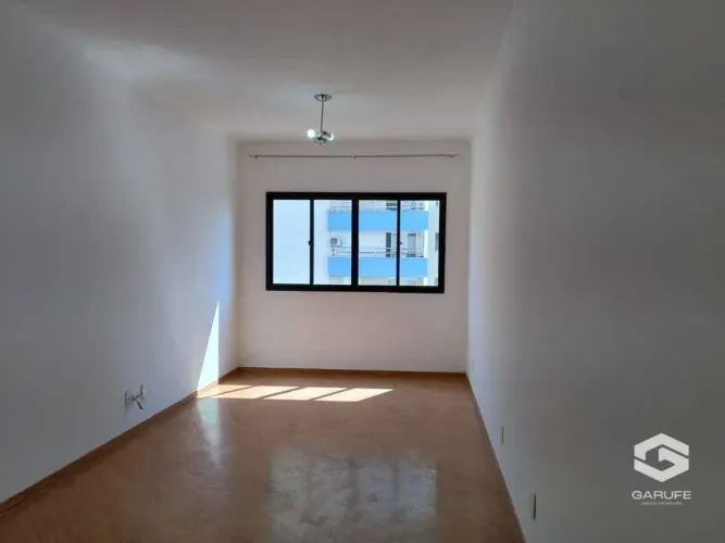 Apartamento com 3 quartos para alugar, 84 m² por R$ 4.542/mês - Jardim Aquarius - São José