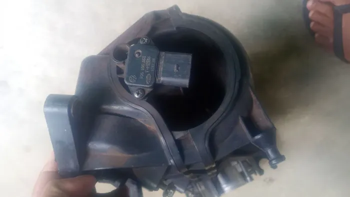 Corpo Tbi Borboleta Vw e coletor de admissão completo Gol G3 16v 2000 A 2001 030133064