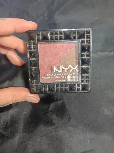 Duo de blush e iluminador