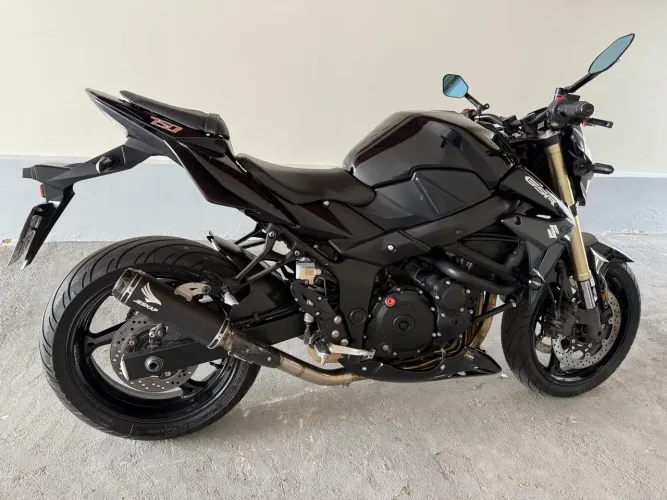 GSR 750
