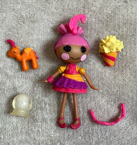 Mini Lalaloopsy Sahara Mirage com Acessórios