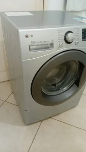 Lava e seca lG 8.6kg revisada com garantia entrega grátis !