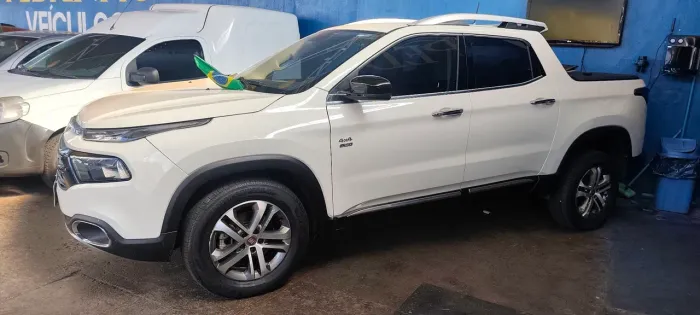 Fiat Toro Volcano 2.0 16V 4X4 TB Diesel Aut. 2017