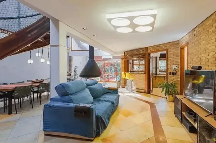 Casa para venda e locação, Vila Jardim, Porto Alegre, RS